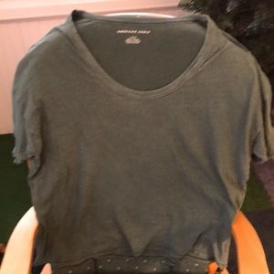 American Eagle women’s tee large. Dark green